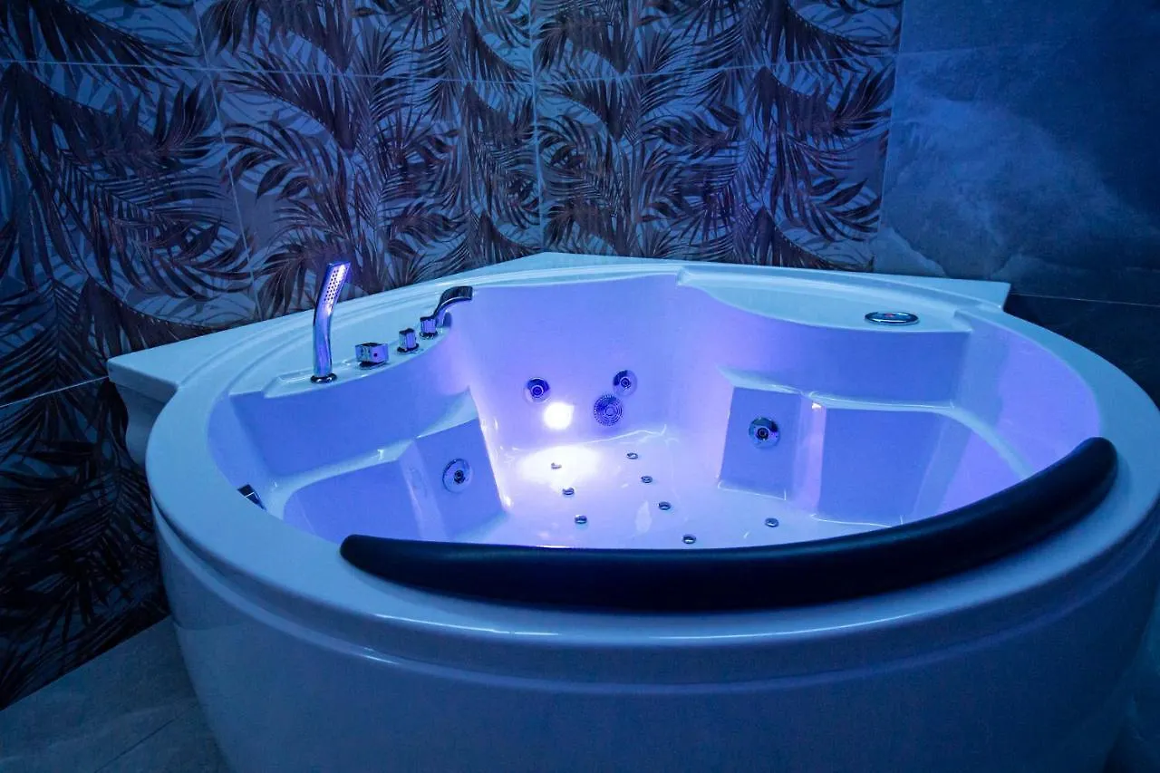 Aparthotel Royal Playa Suite And Apartament -Private Parking- Self Chek Out Catania Italy