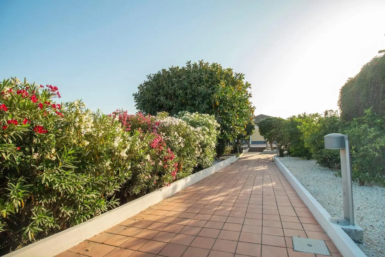 Royal Playa Suite And Apartament -Private Parking- Self Chek Out location