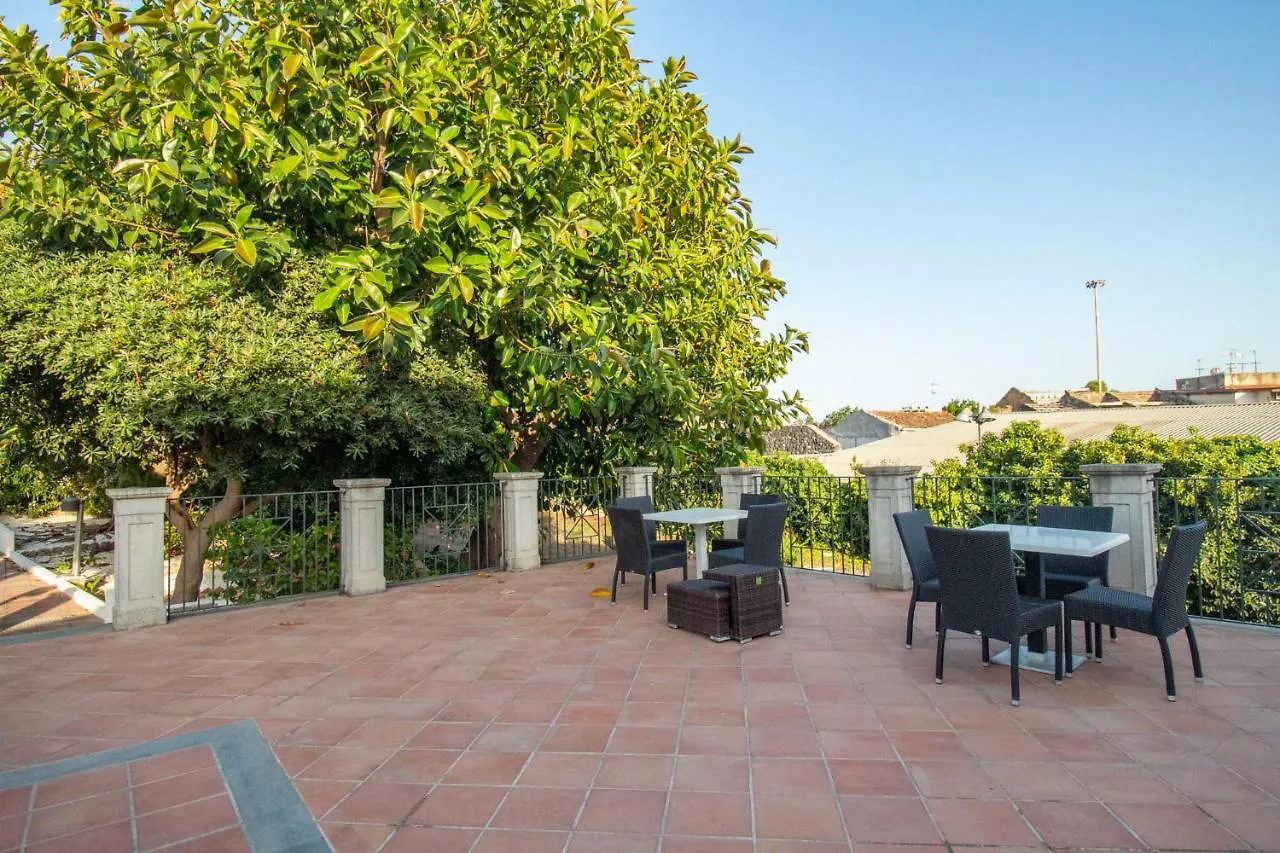 Royal Playa Suite And Apartament -Private Parking- Self Chek Out Catania Aparthotel