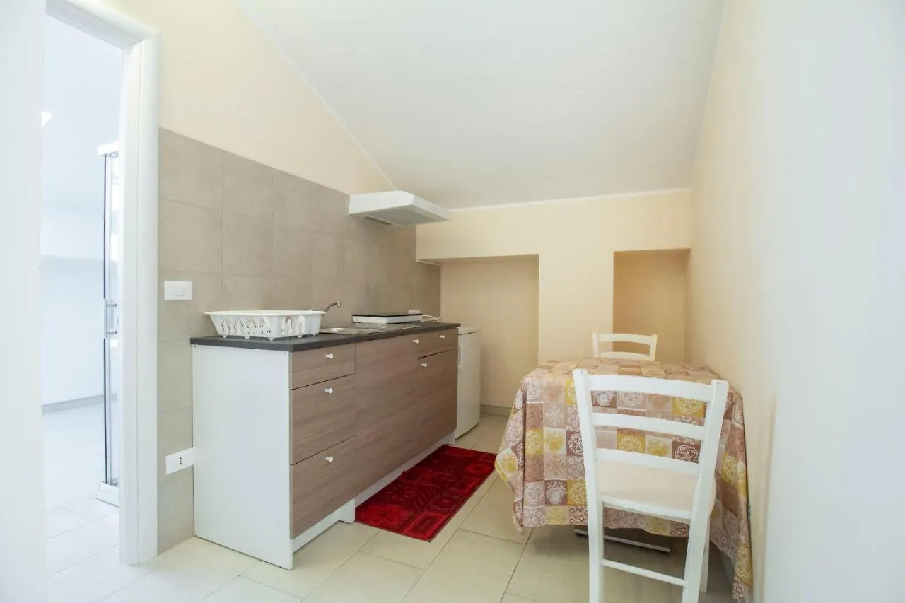 Ξενοδοχείο με διαμερίσματα Royal Playa Suite And Apartament -Private Parking- Self Chek Out Κατάνια