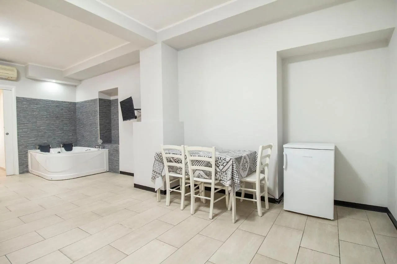 Royal Playa Suite And Apartament -Private Parking- Self Chek Out Κατάνια Ξενοδοχείο με διαμερίσματα